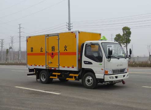 江淮易燃液體廂式運(yùn)輸車